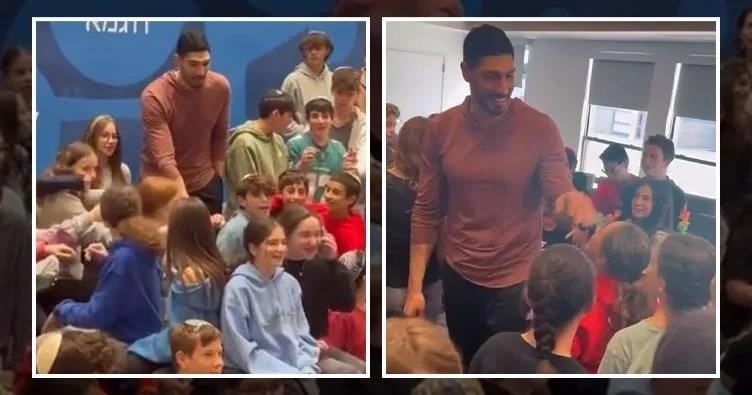 FETÖ’cü Enes Kanter’den katil İsrail’e destek: Yahudi okuluna ’moral’ ziyareti
