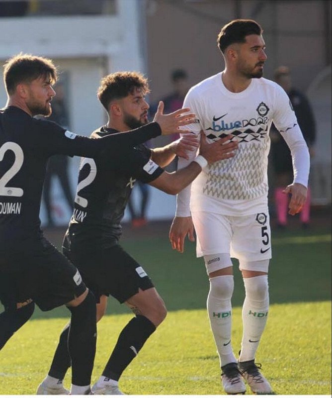 Altay’da iç transfer çalışmaları... Sefa Özdemir’le sözleşme yenilendi