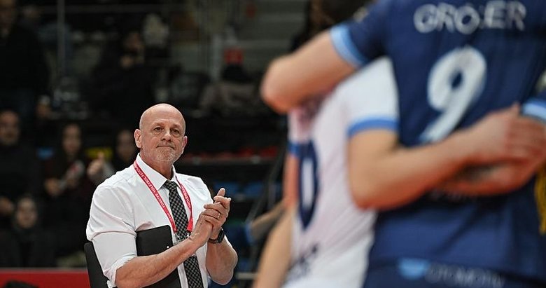 Hoag Arkas’ta devam edecek