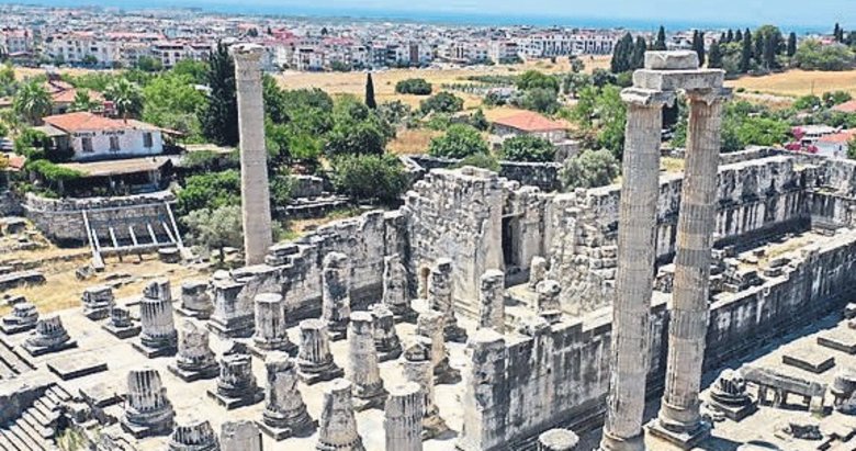 Apollon Tapınağı gece de ziyaret edilebilecek