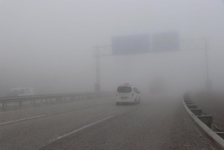 Denizli’de yoğun sis ulaşımı aksattı