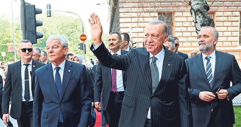 ‘Avrupa ektiğini biçiyor’