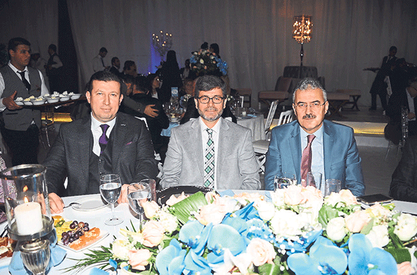 Evlilik yolunda ilk adımı attılar