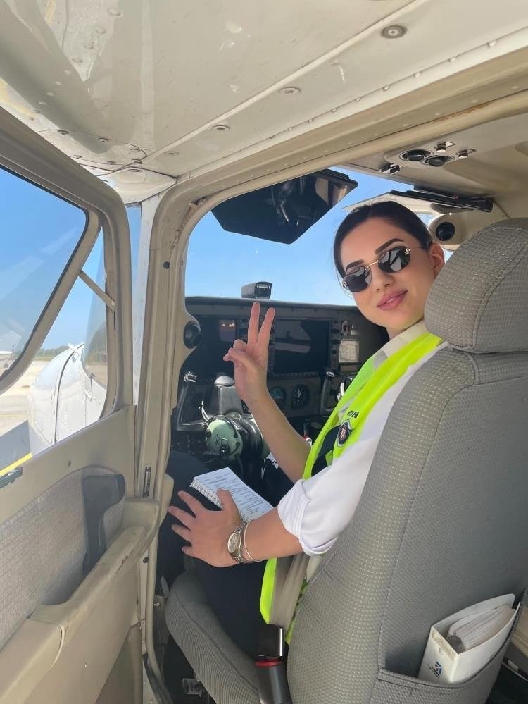 İzmir’deki uçak kazasında hayatını kaybeden Berfu’ya acı veda