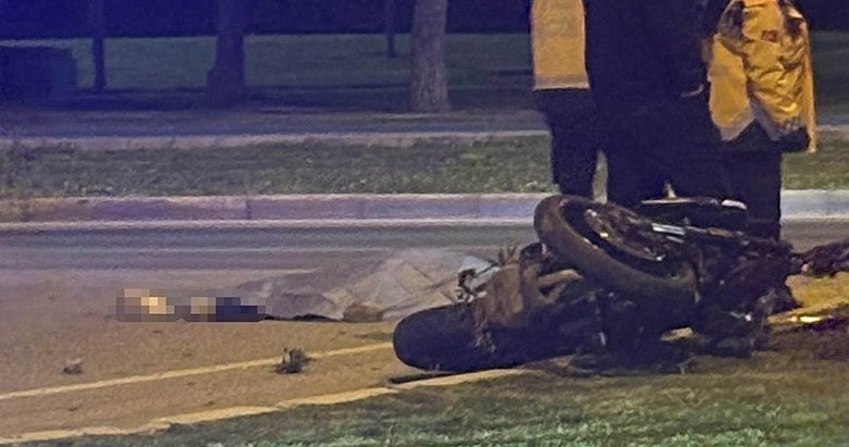 İzmir Karşıyaka’da feci kaza! Otomobille çarpışan motosikletin sürücüsü öldü
