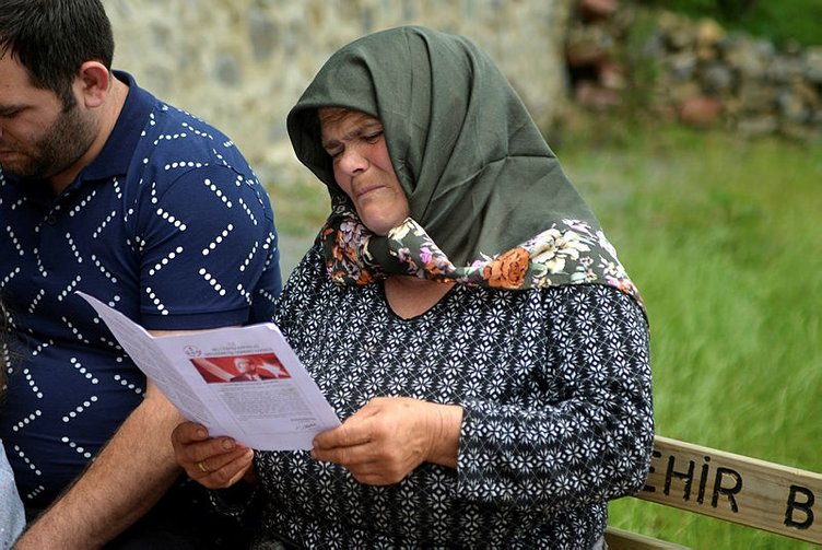Şehit Eren Bülbül anısına hüzünlü karne