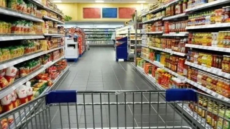 marketteki-o-etikete-dikkat-cogu-kisi-fark-etmeden-fazla-para-oduyor-1782221083219.jpeg