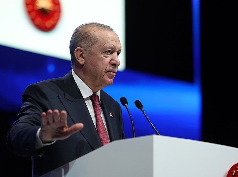 Başkan Erdoğan: Türkiye en büyük köprü ve kavşak noktası