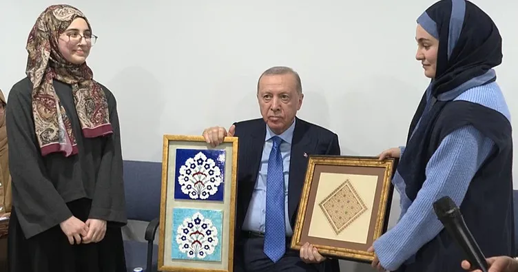 Başkan Erdoğan’dan üniversite öğrencilerine ziyaret!