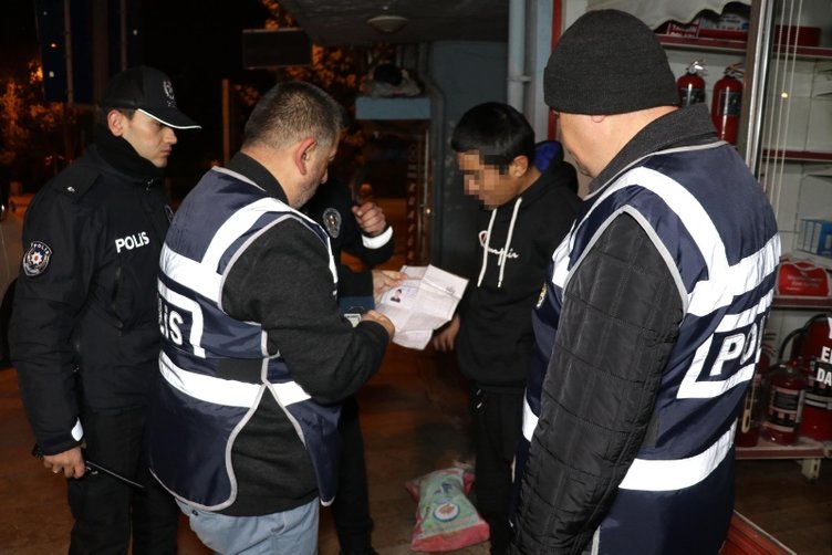 Denizli’de mültecilere yönelik operasyon: 65 gözaltı
