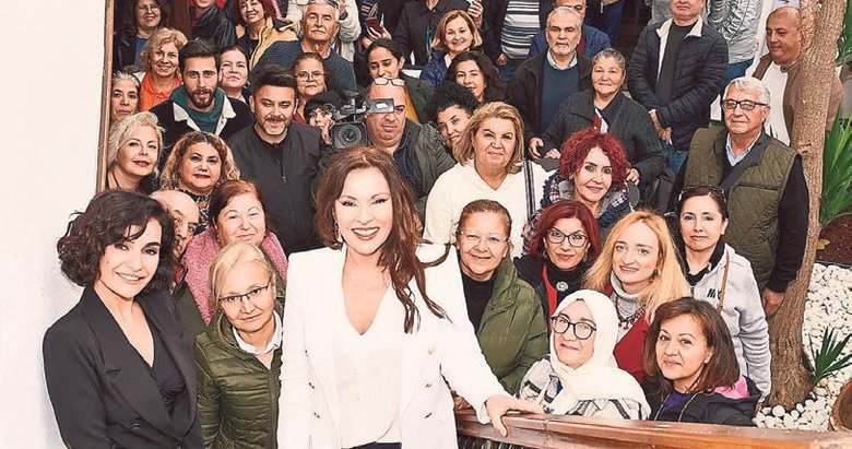 Çalıkuşu Feride 36 yıl sonra yuvasına döndü