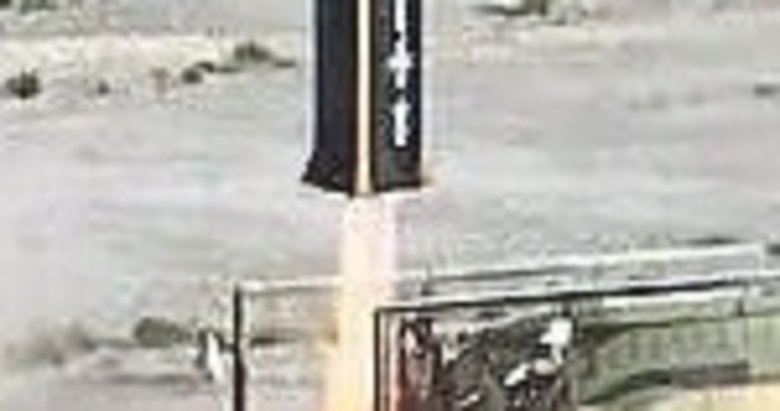 1 tonluk Hürrem-4 füzesi başkent Tel Aviv’e fırlatıldı