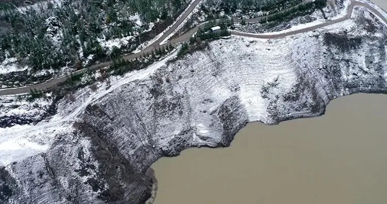 KOCAELİ YUVACIK BARAJI COŞTU! Su seviyesi son yağışlarla yükseldi
