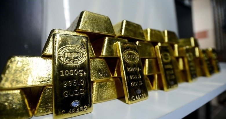 Altının onsu ilk kez 4 bin 400 doları geçerek rekor kırdı