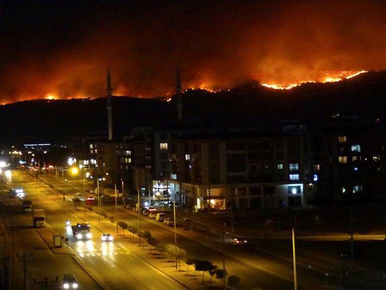 Çanakkale’de büyük yangın!
