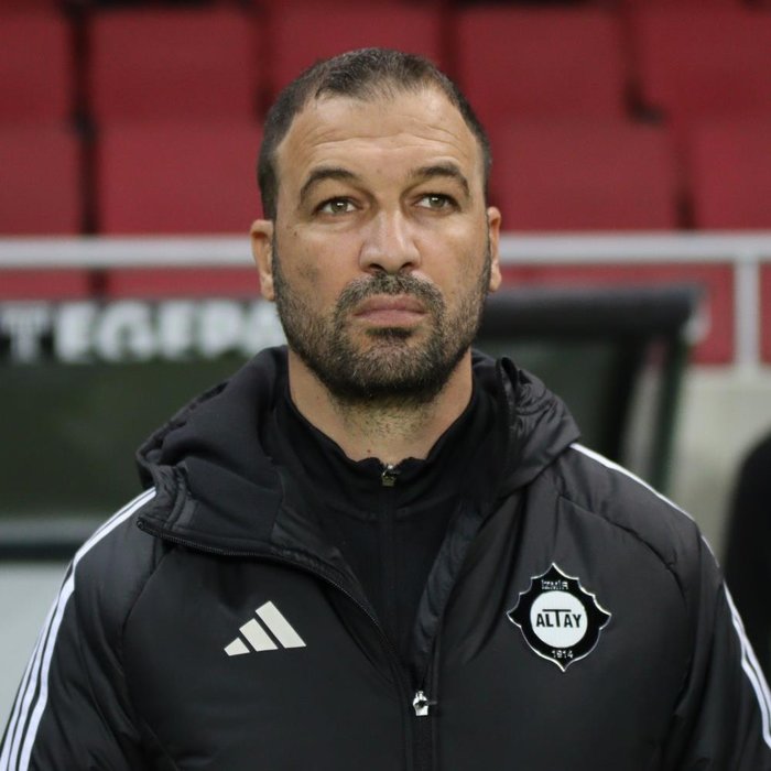 İzmir kulüplerinde teknik direktör istikrarsızlığı! 5 takım da yollarını ayırdı