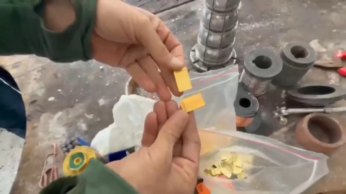 Sahte altında pes dedirten olay! O malzemeden ürettiği altınları işte bu şekilde satacaktı