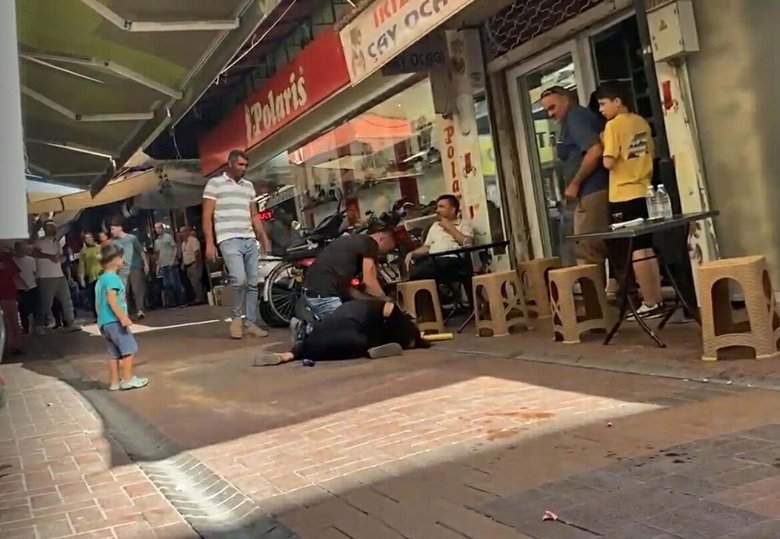 Manisa’da hamile kadını döven saldırgana müdahale eden o polise başarı belgesi