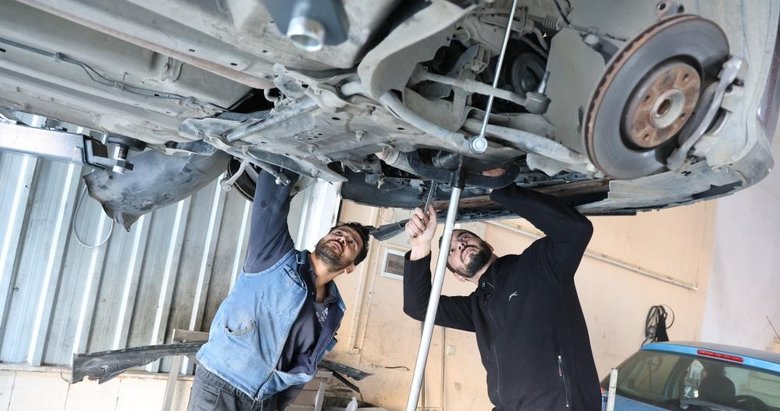 Oto tamircilerinden Aydınlı sürücülere uyarı: Aldanmayın!