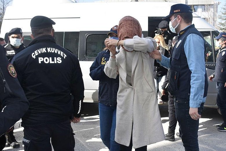 Afyonkarahisar’da ’Google’ vurgunu! 5 bin 321 esnafı 1 milyon 271 bin 900 TL dolandırdılar iddiası