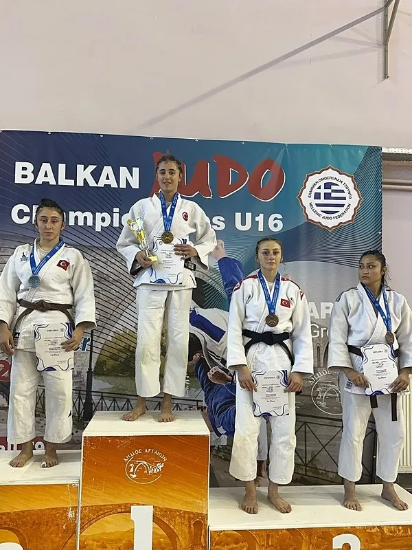 İzmir’de judoculardan büyük başarı! Balkan Şampiyonası’nda üç madalya kazandılar