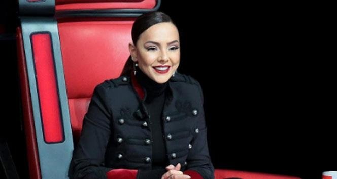 Ünlüler 2025 için kutlama mesajları paylaştı: Mutlulukların paylaşıldığı bir yıl olsun