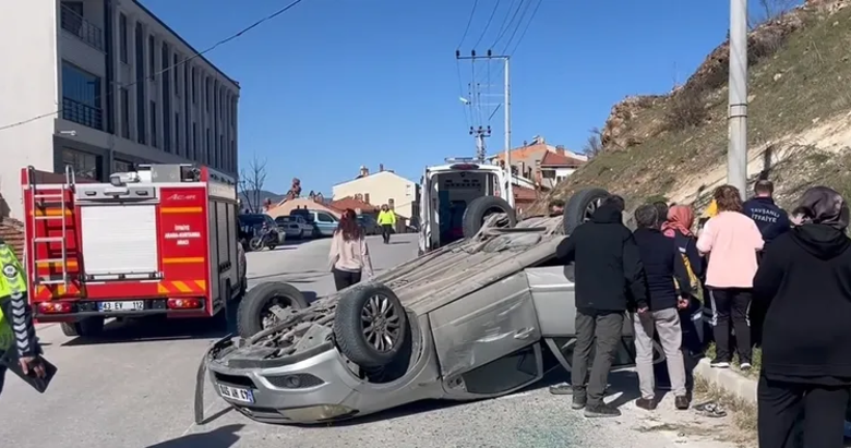 Kütahya’da ölümden döndü! Taşa çarpıp takla attı