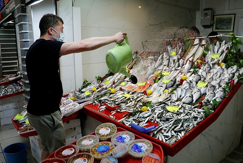 Çanakkale’de balık satışlarına müsilaj darbesi