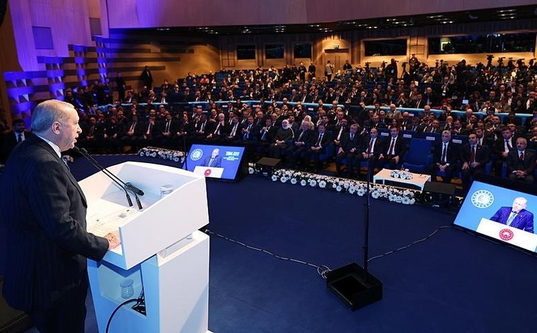 Başkan Erdoğan açıkladı: İhracat 262 milyar dolarla rekor kırdı