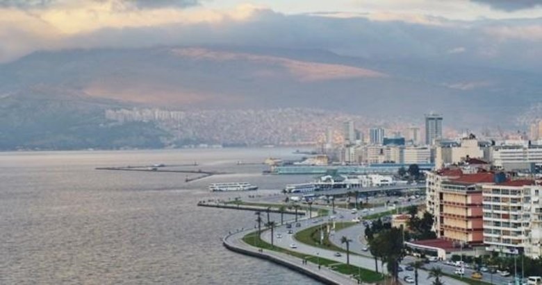 Meteoroloji raporu: Sıcaklıklar düşüyor İzmir’de bugün hava nasıl olacak?