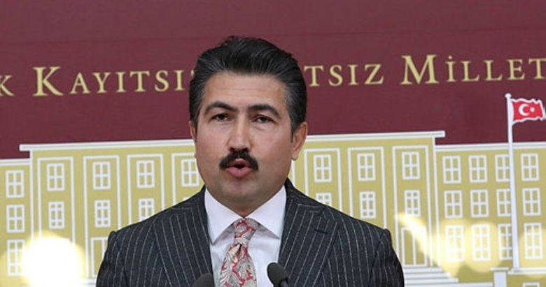 AK Partili Cahit Özkan görevden alındı