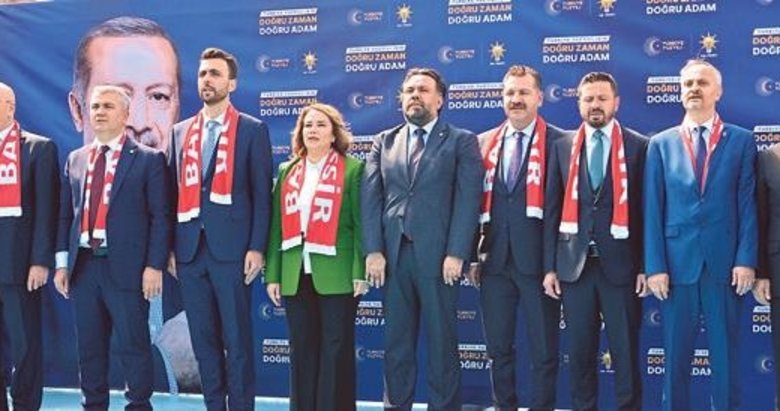 AK Parti Balıkesir adayları seçimlere hazır