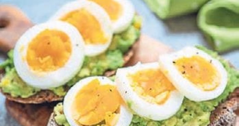 Formda kalmanın sırrı kahvaltıda süt ve yumurta