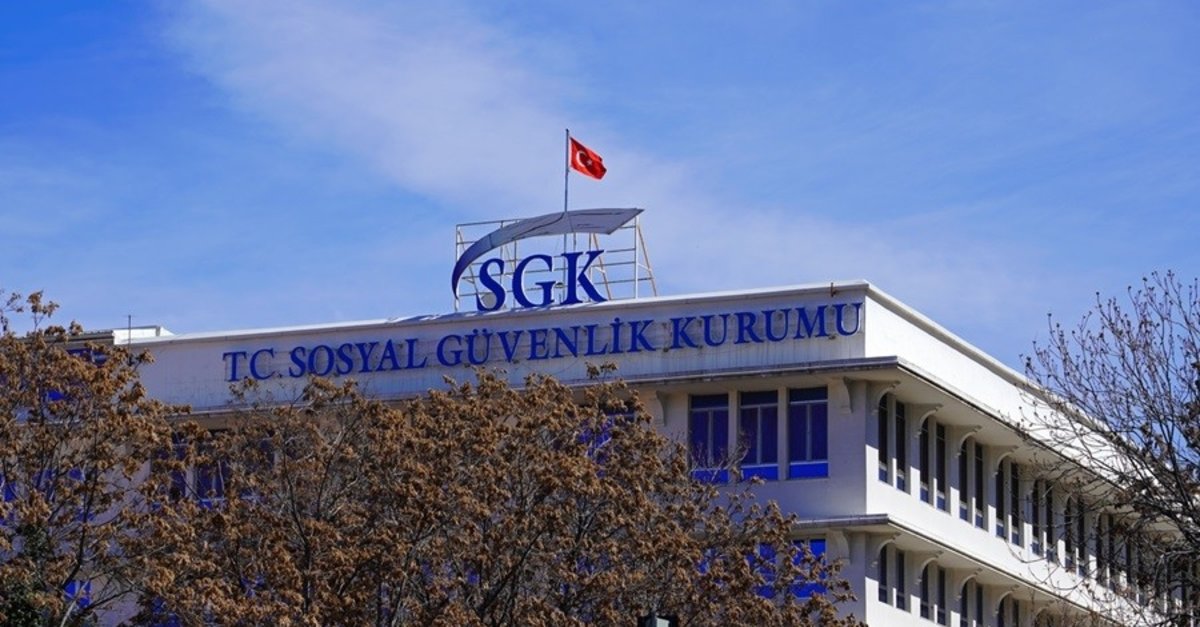 SGK duyurdu: Hizmet dökümünüzde 'K' işareti varsa dikkat! Hemen e-Devlet'ten kontrol edin