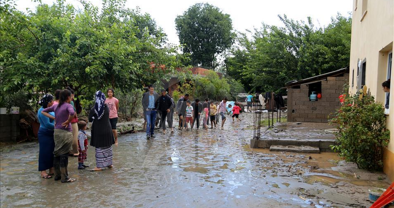 Bakanlık o illeri tek tek uyardı: Sağanak, sel ve çığ...