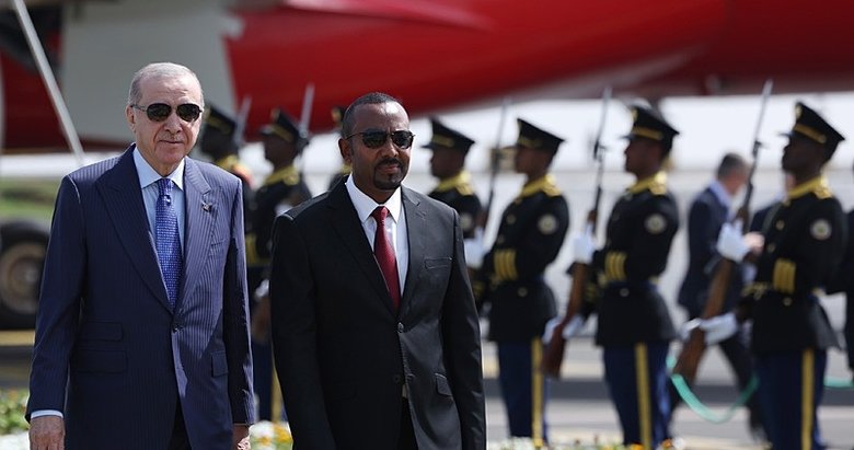 Başkan Erdoğan Etiyopya’da! Resmi törenle karşılandı