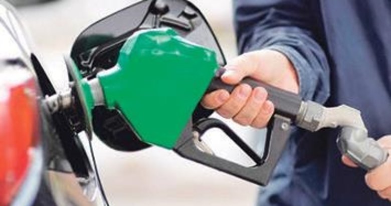Benzin ve motorinin litre fiyatları artırıldı