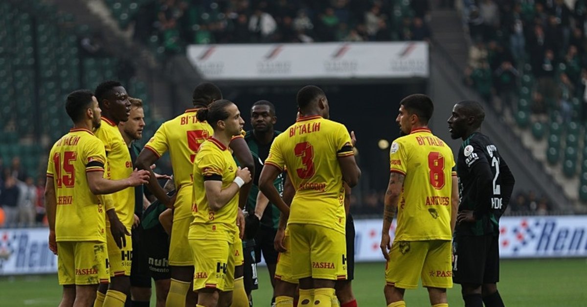 Göztepe'den hakem isyanı!