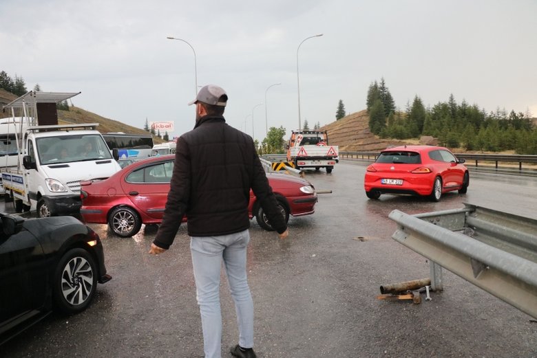 Afyonkarahisar-Antalya karayolu tek taraflı ulaşıma kapandı