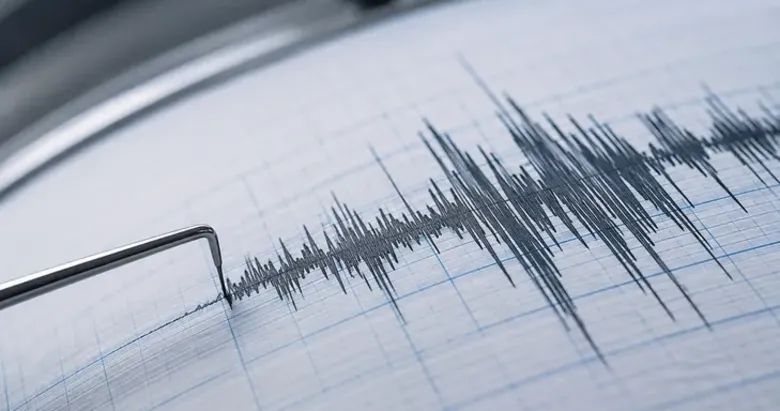 Sındırgı’da korkutan sarsıntı: Balıkesir’de 3,5 büyüklüğünde deprem