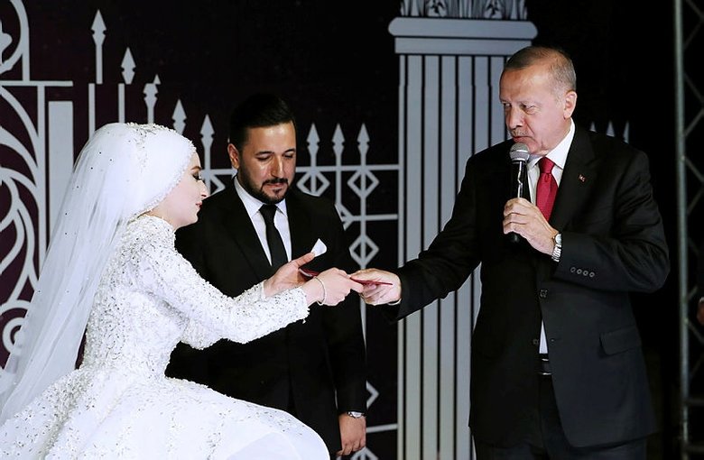 Başkan Erdoğan Malatya’da Melih Tüfenkci ile Seray Kayan’ın düğününe katıldı