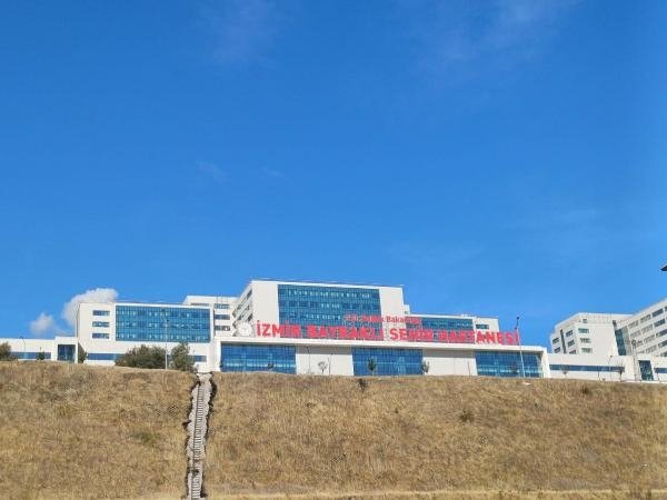 İzmir Şehir Hastanesi’nden doktor randevusu nasıl alınır? İşte devlet hastanelerinden en kolay randevu alma yöntemi