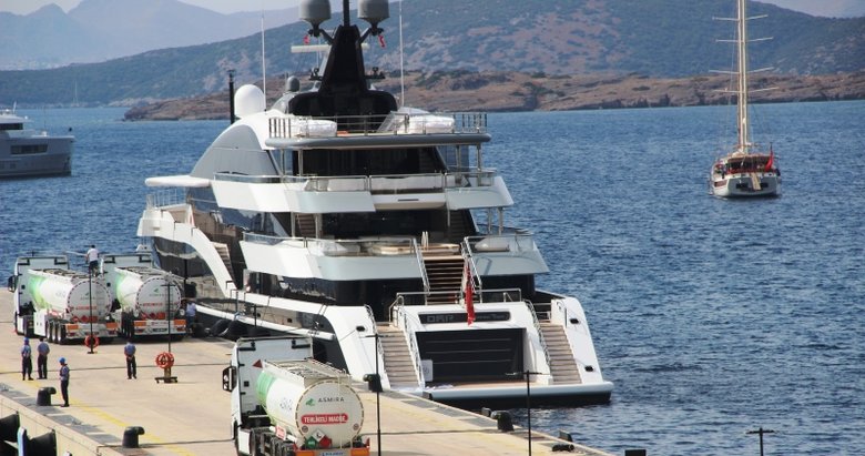 Dunyanin En Iyi Yatlarindan Dar A Bodrum Da 1 Milyon Liralik Yakit Mugla Haberleri