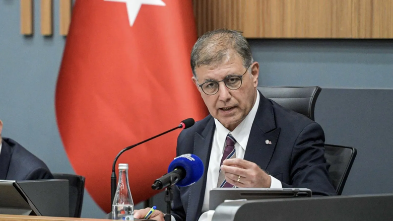 izmirde-chpnin-engelleniyoruz-bahanesi-resmen-curudu-1779476528467.png