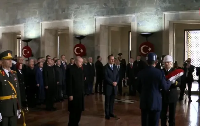 Cumhuriyet’in 103. Yılı… Başkan Recep Tayyip Erdoğan Anıtkabir’i ziyaret etti!