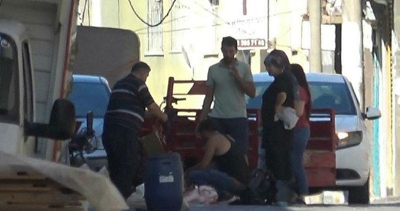 İzmir’de kurbanlıklar sokakta kesildi