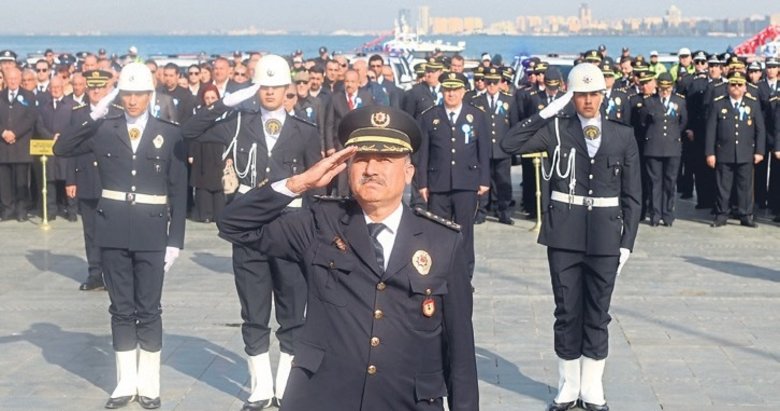 İzmir’de kutlama