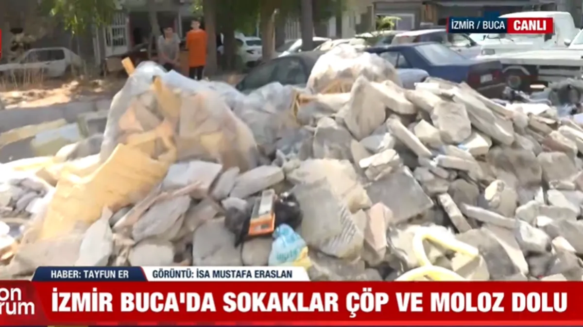 İzmir Buca'da çöp yığınlarına molozlar da eklendi! Sürekli çıkan yangınlara halk tepkili! Acil çözüm bekliyorlar...