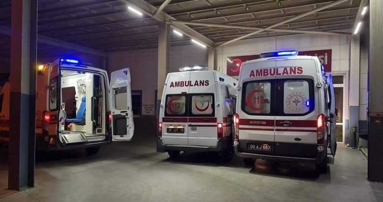 Aydın’da trafik kazası: Kafa kafaya çarpışan araçtaki 2 kişi yaralandı