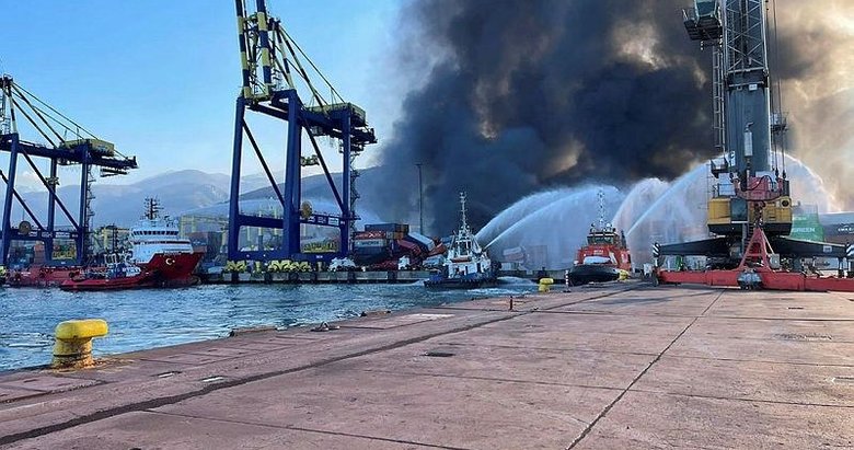 Son dakika: Günlerdir yanıyordu! İskenderun Limanı’ndaki yangın kontrol altına alındı